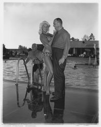 Jayne Mansfield at the Flamingo pool, Santa Rosa, California, 1960 (Digital Object)