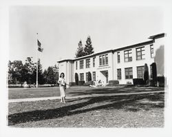 Bee Cantor at Sonoma Valley Union High School, Sonoma, California, 1959 (Digital Object)